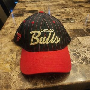 Mitchell & Ness Red and Black Cap
